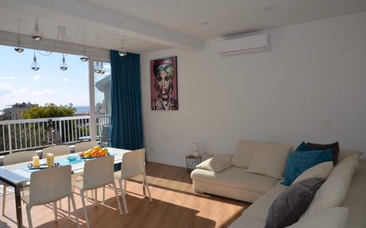 2 Bedroom apartment in Agios Tychonas