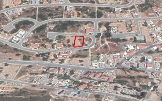 Plot for sale in Germasogeia