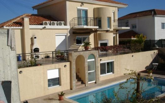 3 bedroom villa for sale in Agios Tychonas