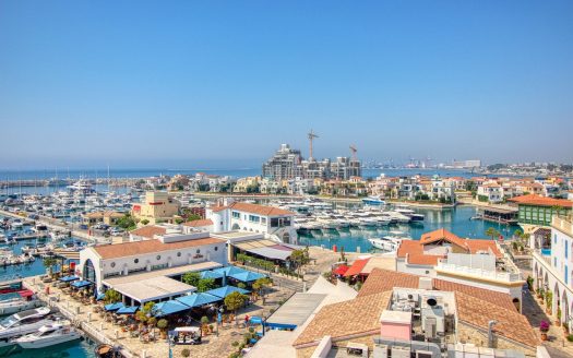 3 Bedroom apartment in Limassol Marina for rent