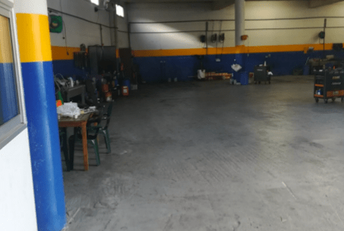 Warehouse in Mesa Geitonia