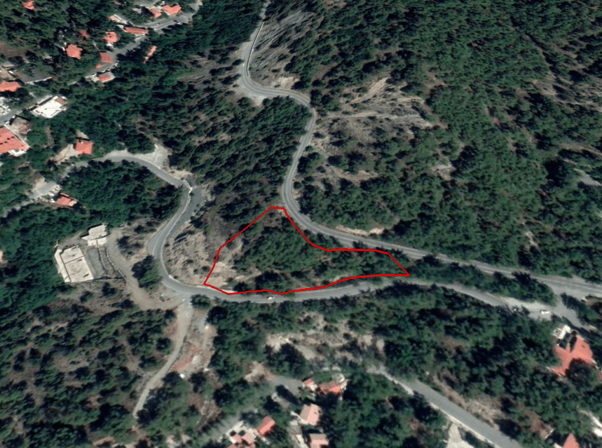 Land for sale in the unique village of Platres