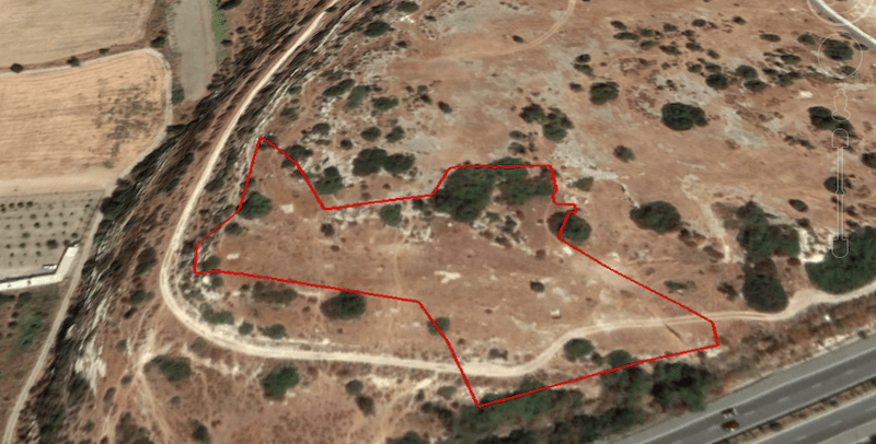 Land for sale in Erimi