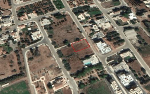 Plot for sale in Zakaki