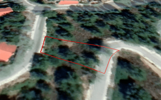 Plot for sale in Kato Platres