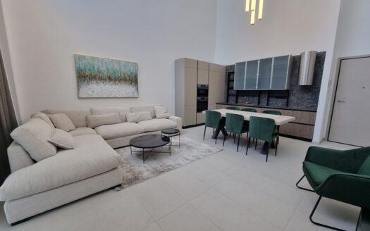 Beautiful 2 bedroom apartment on th 14th floor for rent