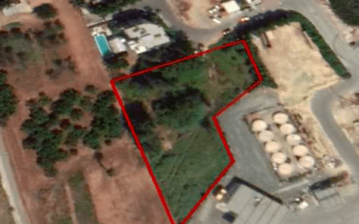 Residential land in Zakaki for sale