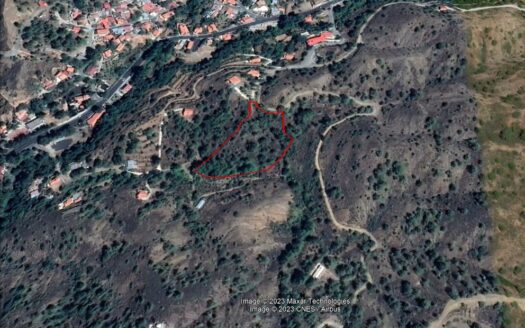 Land for sale in Kato Platres village