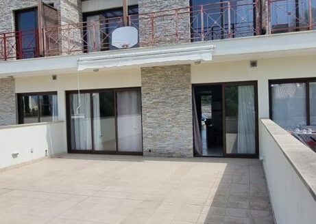 3 bedroom house in private complex for sale