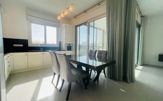 3 bedroom apartment in private complex