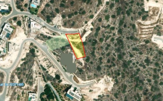 Plot for sale in Agios Tychonas