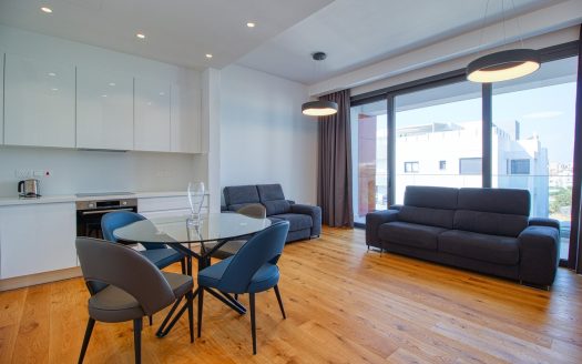 2 Bedroom apartment in Mesa Geitonia, Limassol