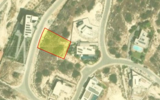 Plot in Agios Tychonas, Limassol for sale