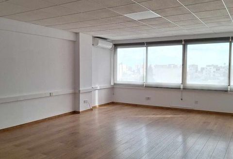 Office for rent in the heart of the city