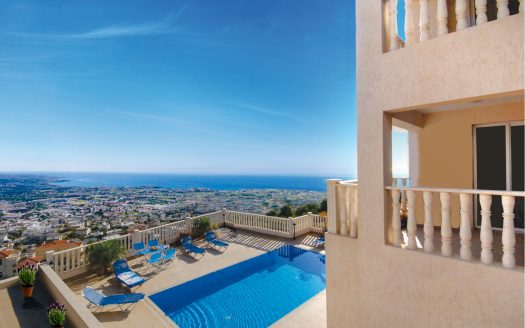 6 Bedroom villa in Peyia, Paphos for sale