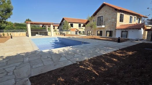Almost ready 4 bedroom house in Souni