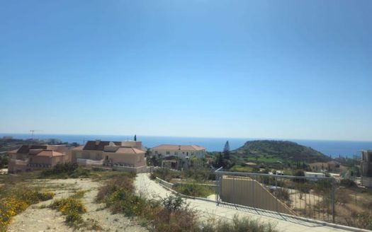 Plot for sale in Agios Tychonas