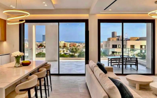 Brand new 3+1 bedroom penthouse for rent, Mesa Geitonia