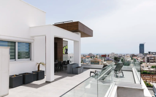 Whole-Floor Luxury 3-Bedroom Penthouse for Sale | Mesa Geitonia, Limassol