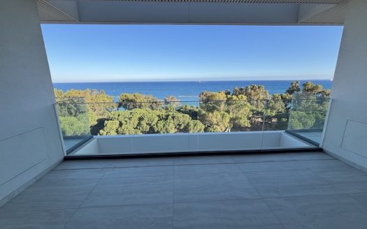 Luxury Brand-New 1-Bedroom Apartment for Rent | Dasoudi Beach, Limassol