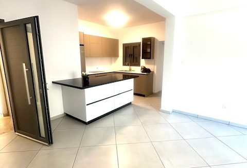 Fully Renovated Ground Floor Apartment for Sale in Neapolis, Limassol