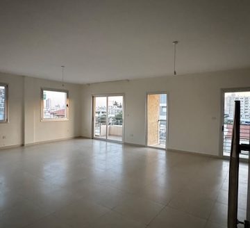 Spacious 3 Bedroom Floor Apartment for Rent in Limassol