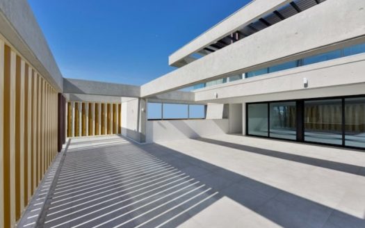 Whole-Floor 3-Bedroom Penthouse for Sale in Potamos Germasogeias, Limassol