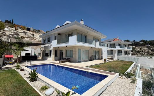 Luxury 5-Bedroom Villa for Rent โ Agios Tychonas, Limassol