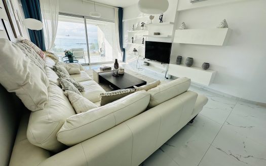 3-Bedroom Apartment Opposite the Beach, Limassol