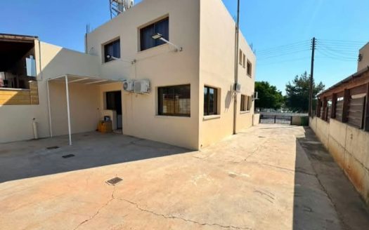Ground-Floor 2-Bedroom Residence for Rent in Kolossi