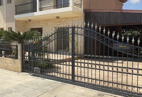 Fully furnished 3-bedroom semi-detached house for rent – Kato Polemidia, Limassol